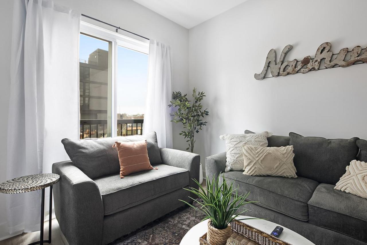 Chic On Main Apartment แนชวิลล์ ภายนอก รูปภาพ